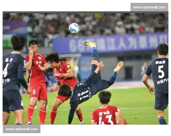 精彩回顾：本赛季足球比赛集锦，激动人心的进球与精彩瞬间一网打尽 - 副本